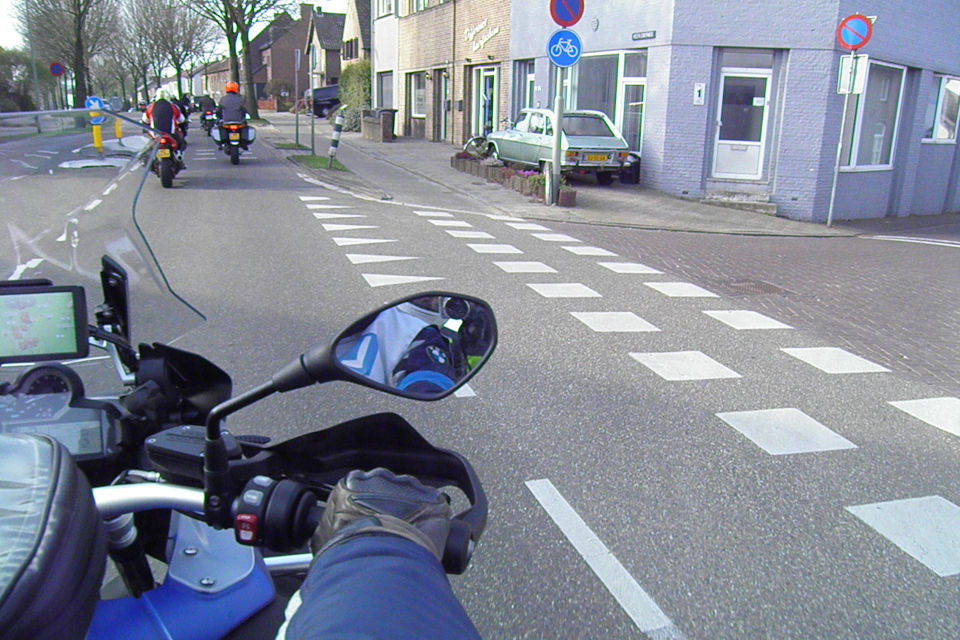 Motorrijbewijspoint Rotterdam theorie cursus online